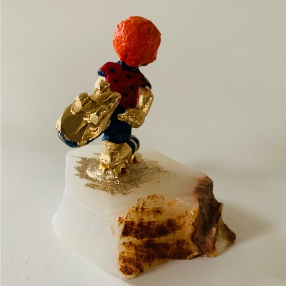 Clown figurine on marble base - Picture 7 of 8